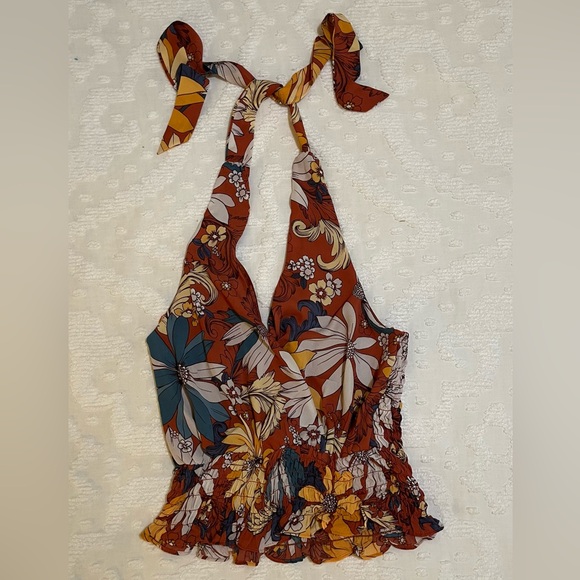 🍁 Sienna Sky Floral Halter Top - Picture 2 of 6